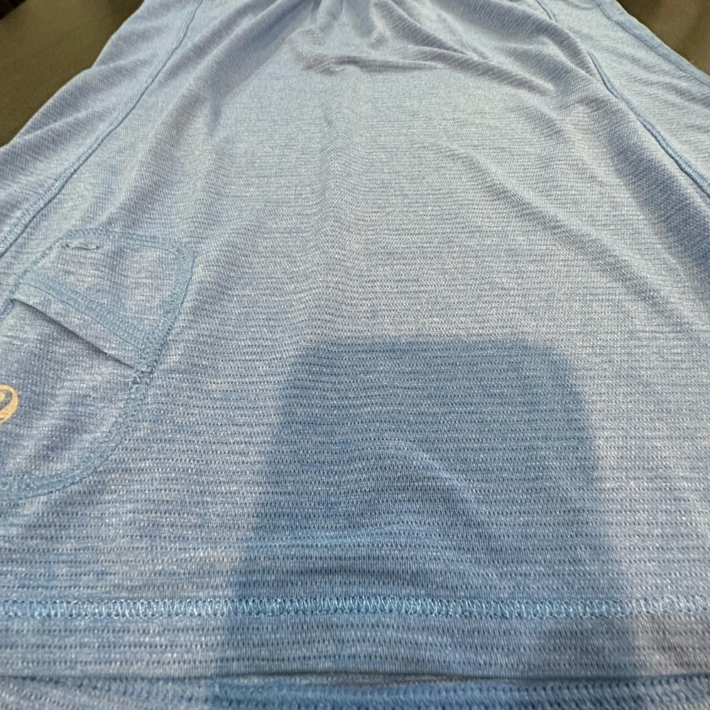 (1159) Lululemon Run: Silver Bullet Sleeveless Tech - Picture 13 of 13